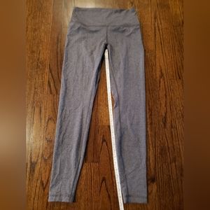 Womens lululemon pants size 10